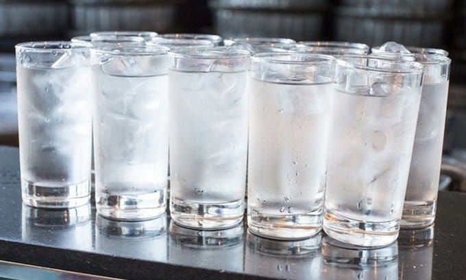 Bahaya Minum Air Dingin Setelah Makan